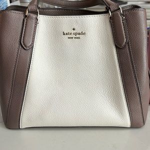 Kate spade Jackson medium triple compartment